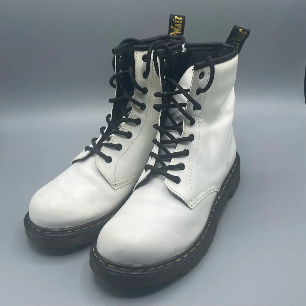 Dr. Martens classic white
